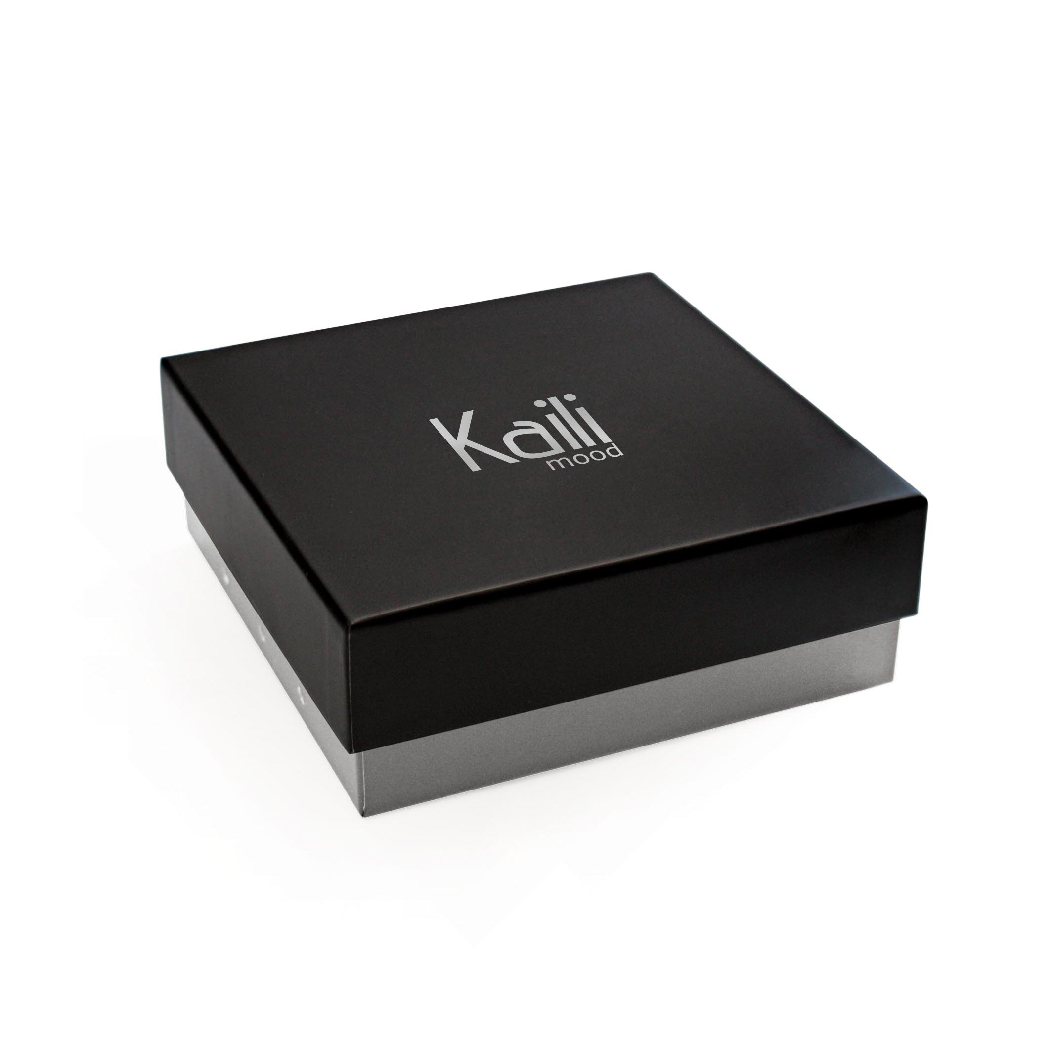 K4009AB | Cintura Uomo Allover in Fodera Pelle Finitura in Pu. Colore Nero. Dimensioni: cm 125 x 3,8 x 0,5 (giro vita cm 110). Confezione: Gift Box rigido fondo/coperchio-3