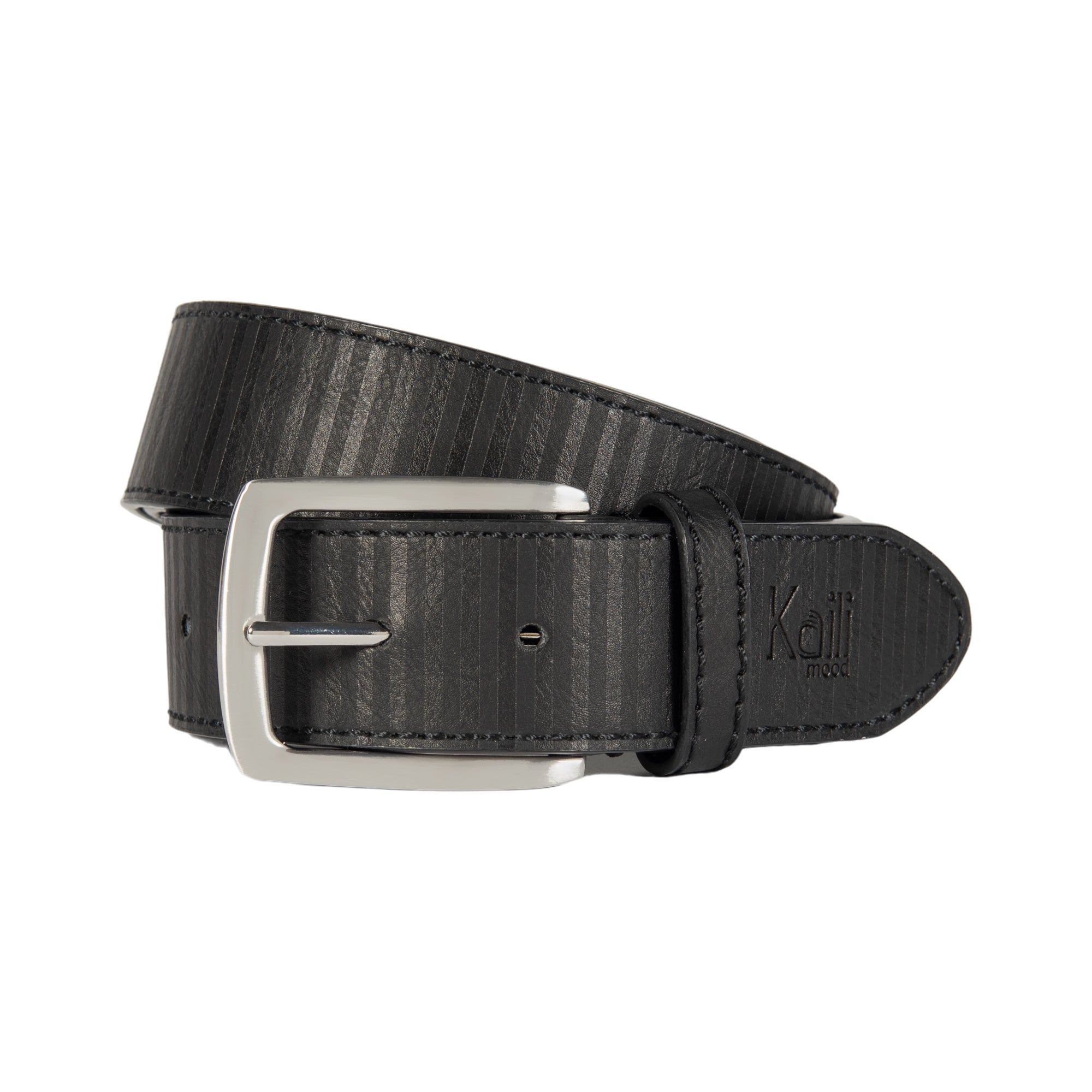 K4009AB | Cintura Uomo Allover in Fodera Pelle Finitura in Pu. Colore Nero. Dimensioni: cm 125 x 3,8 x 0,5 (giro vita cm 110). Confezione: Gift Box rigido fondo/coperchio-0
